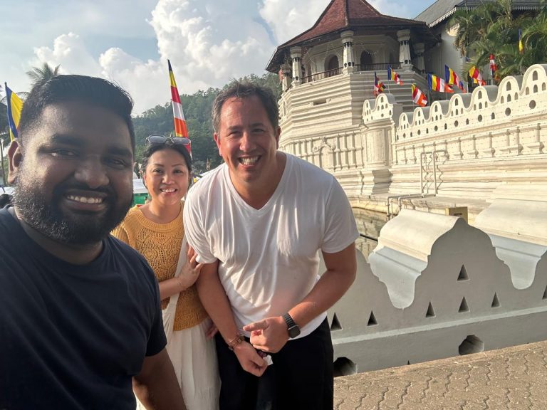 Kandy, Temple of Tooth Relic
